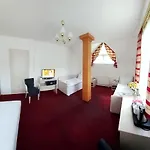 Hotell Hradec 3*