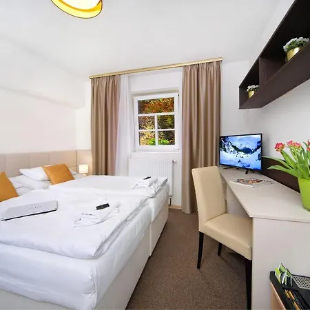 Hradec 3* Špindlerŭv Mlýn