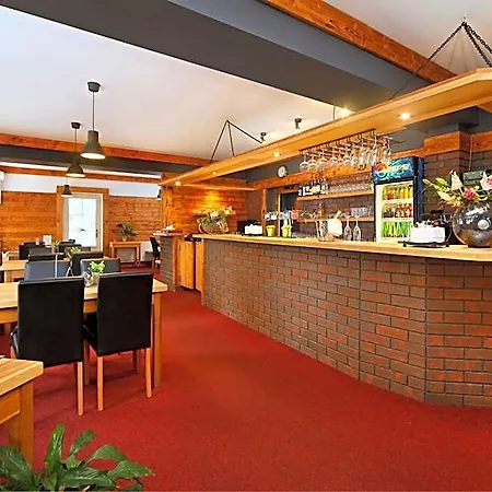 Hradec Hotel 3*