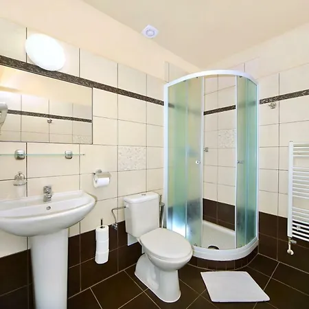 Hradec Hotell 3*