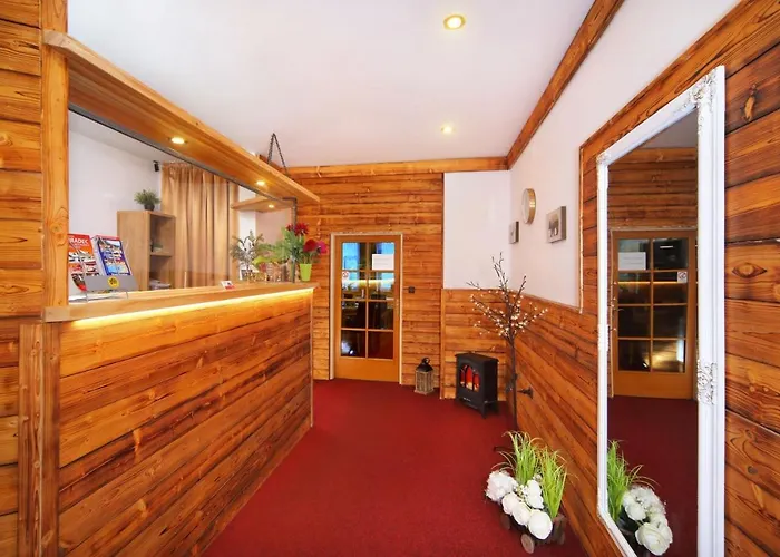 赫拉德茨酒店 Špindlerŭv Mlýn